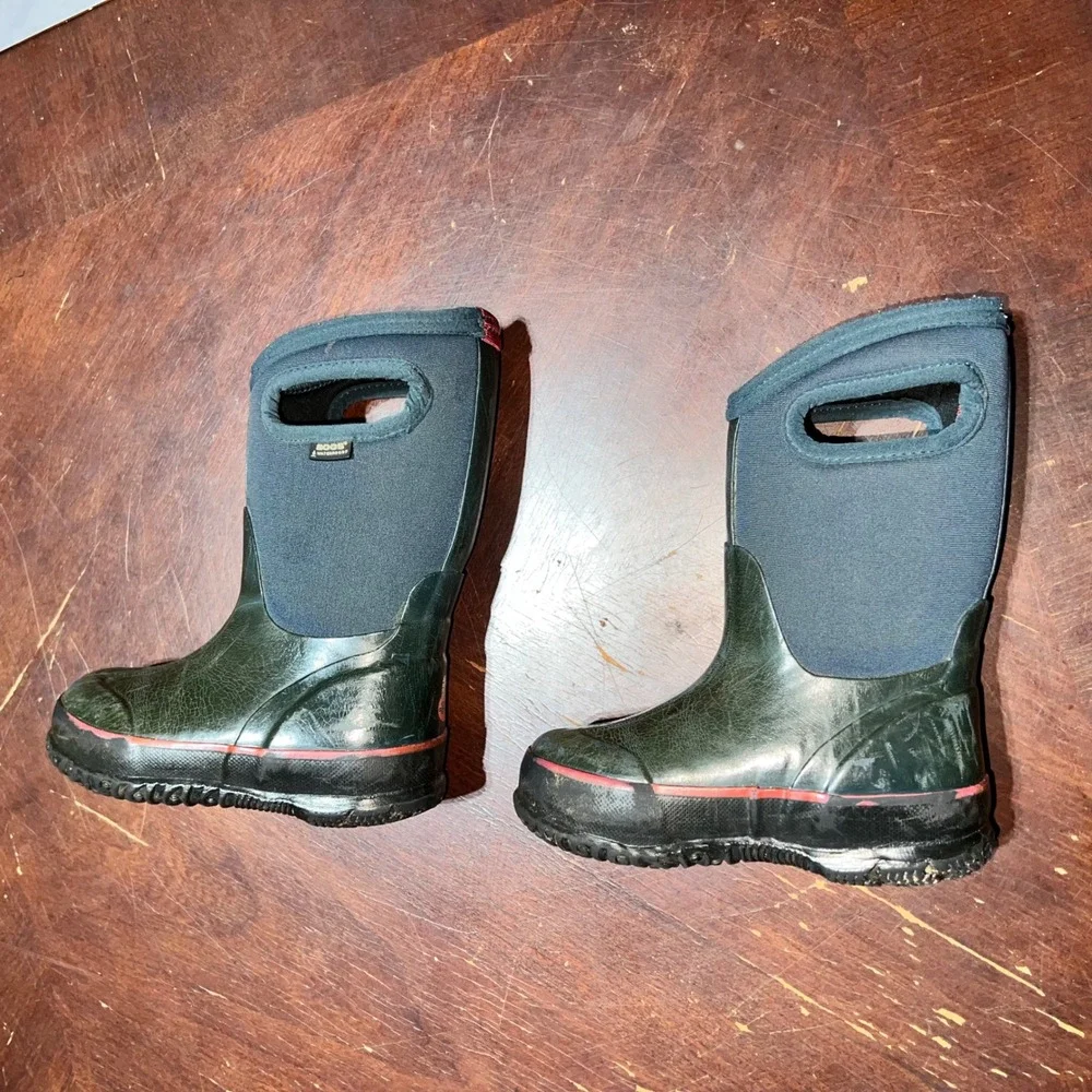 Bogs Kids Solid Classics Waterproof Winter Rain Boots Green Navy Blue Size 9 25